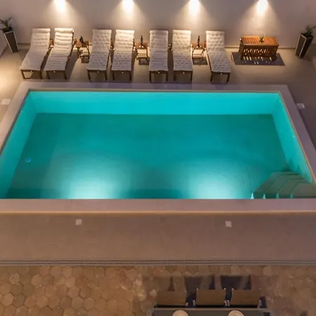 Διαμέρισμα Jakov With A Pool