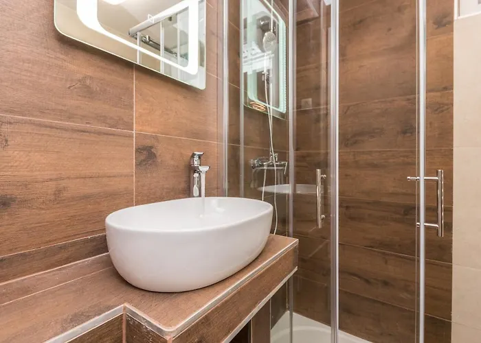 Jakov With A Pool Appartement